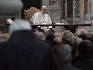 papa parla al clero romano